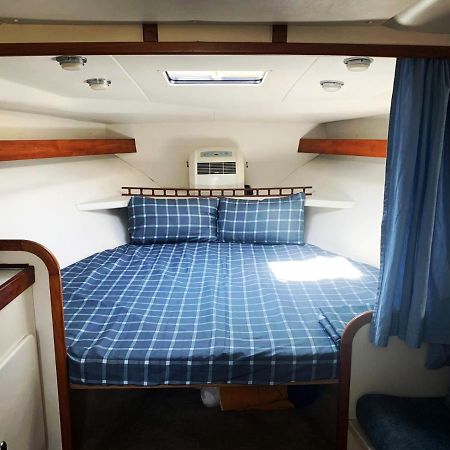 Cozy Private Two Rooms Yacht In Barcelona - Boat In Port Forum Sant Adrià de Besòs Extérieur photo